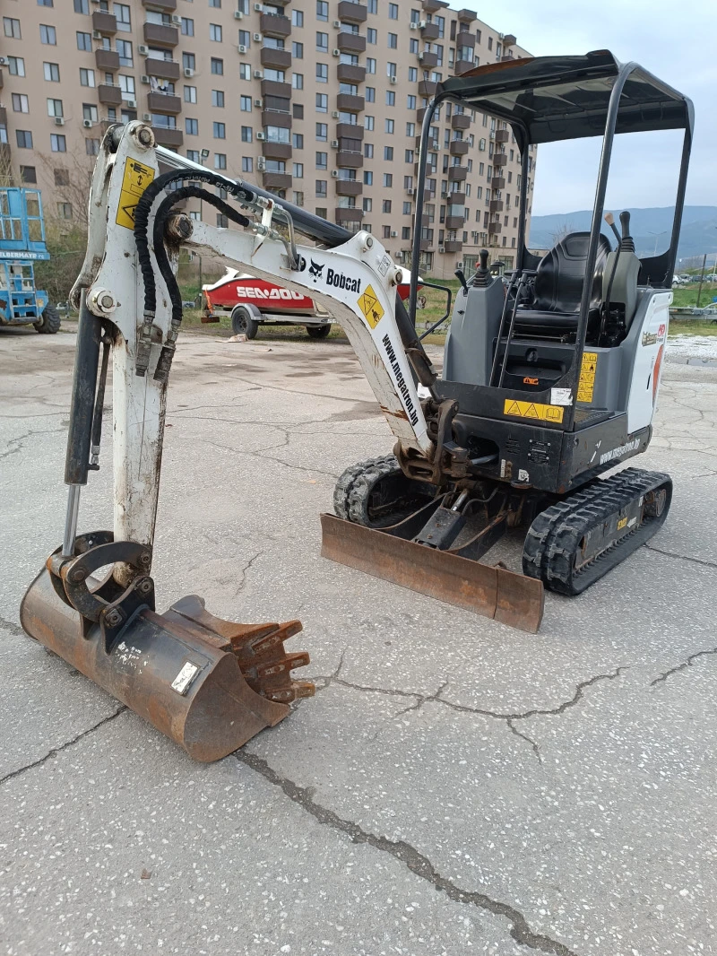 Багер Bobcat E17, снимка 2 - Индустриална техника - 46980187