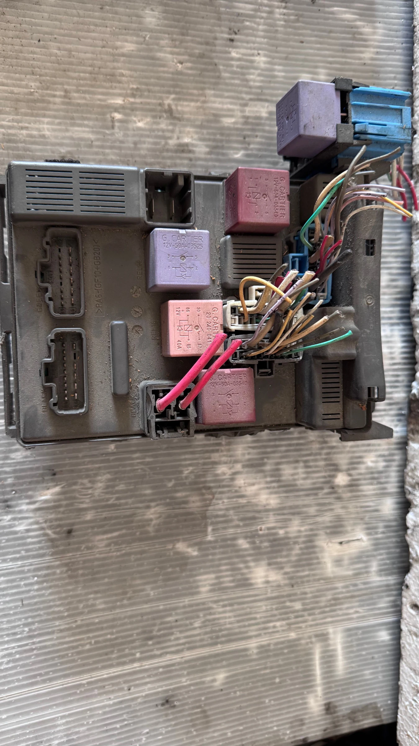 ��������� ����� (������� ����� BSI / BSM ) �� Renault Laguna - 28118340 / 8200607582 | Mobile.bg � ����������� 1