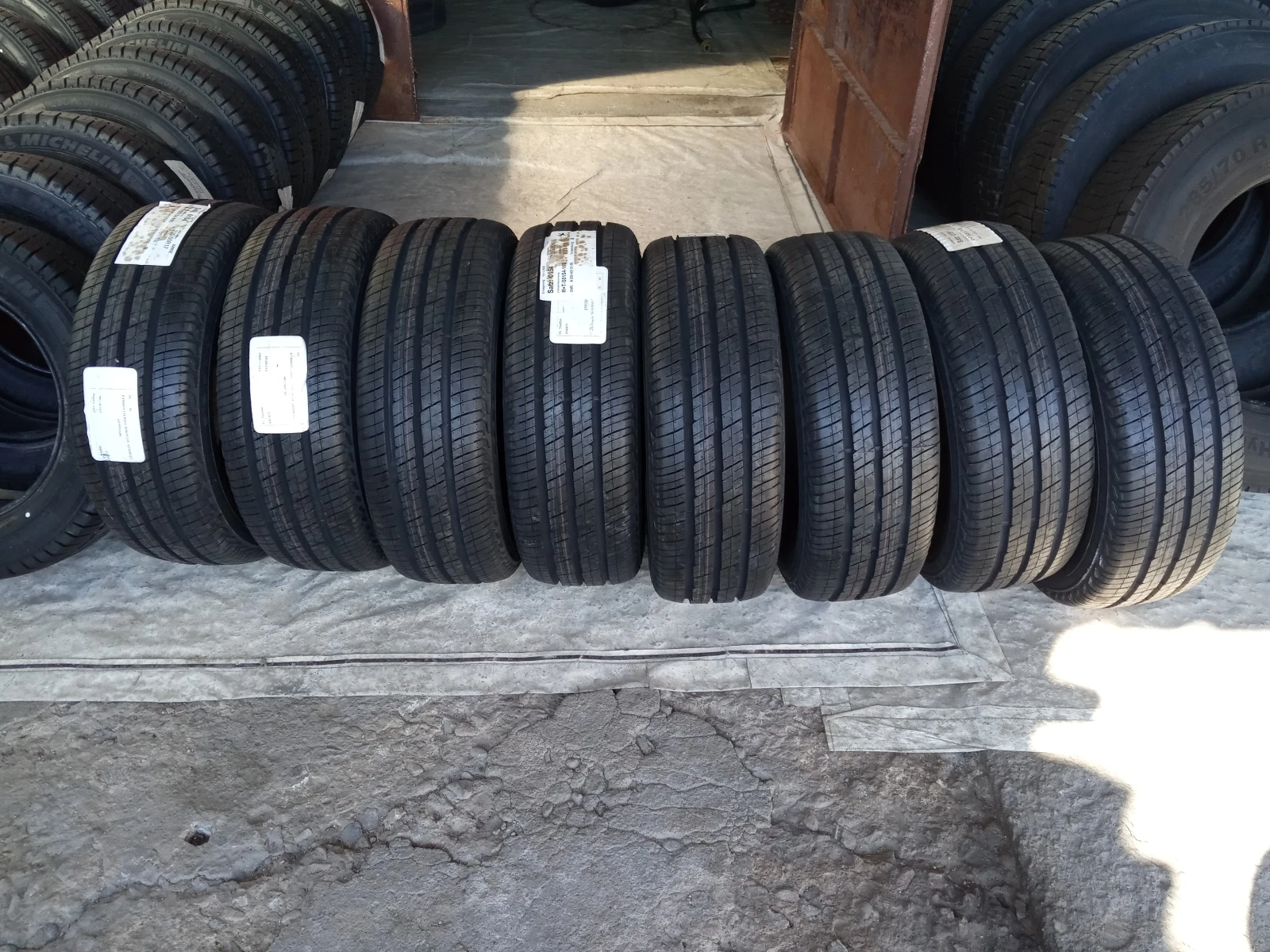 Гуми 235/60R17 | Mobile.bg — изображение 1