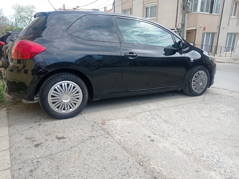 Toyota Auris, снимка 7 - Автомобили и джипове - 45888917