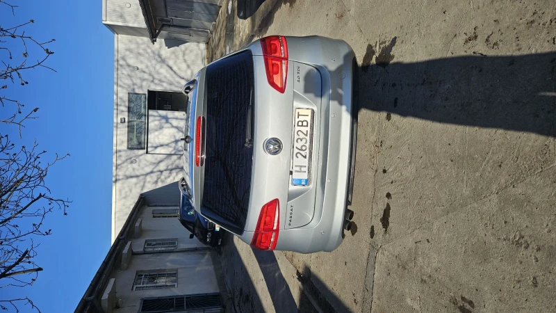 VW Passat, снимка 2 - Автомобили и джипове - 49377477