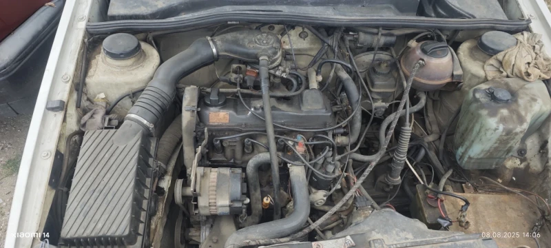 VW Jetta, снимка 5 - Автомобили и джипове - 52369347