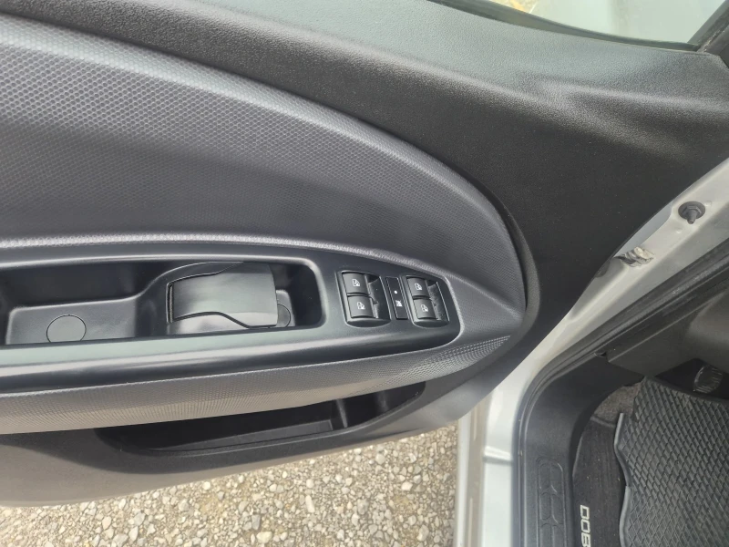 Fiat Doblo ШВЕЙЦАРИЯ  МАКСИ ПЪТНИК, снимка 9 - Автомобили и джипове - 51978802