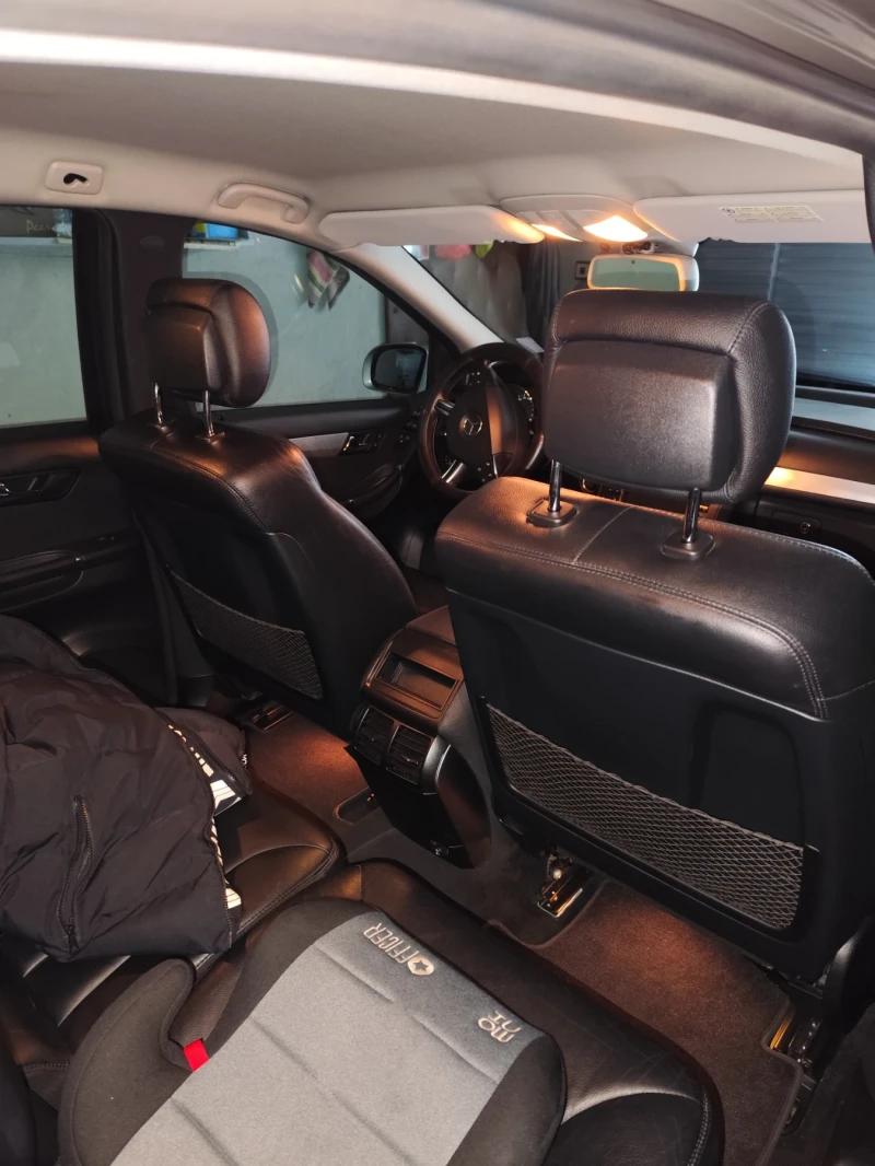 Mercedes-Benz R 320, снимка 11 - Автомобили и джипове - 52864506