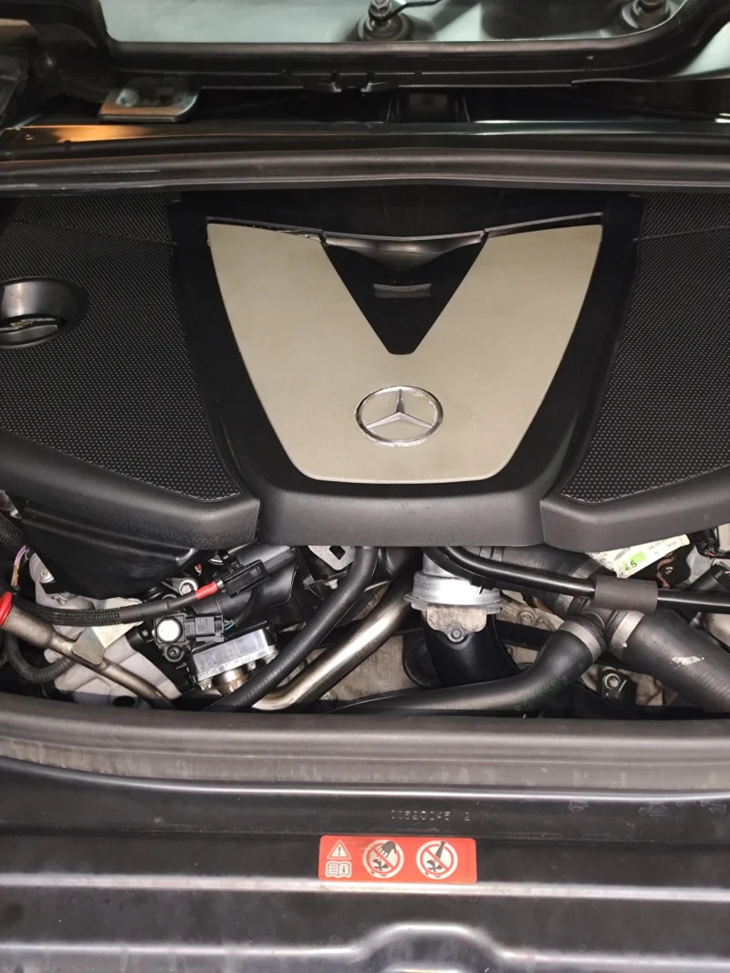 Mercedes-Benz R 320, снимка 14 - Автомобили и джипове - 52864506