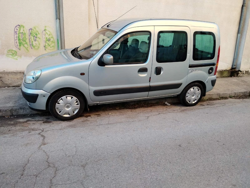 Renault Kangoo, снимка 3 - Автомобили и джипове - 52817990