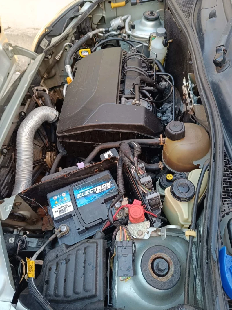 Renault Kangoo, снимка 4 - Автомобили и джипове - 52817990