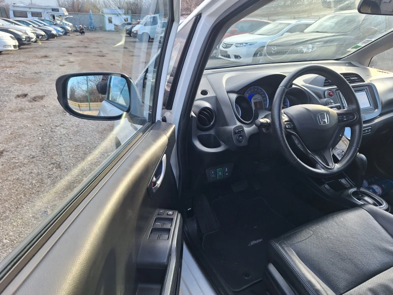 Honda Jazz 1, 3I-ВСИЧКИ ЕКСТРИ-HIBRID, снимка 10 - Автомобили и джипове - 52876322