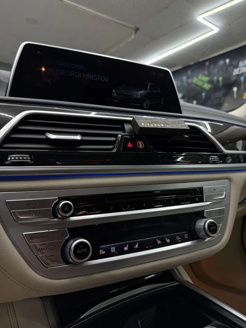 BMW 740 XD M-PACKET 3TV , снимка 9 - Автомобили и джипове - 53524290