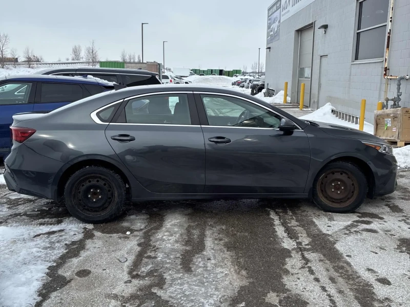 Kia Forte * CARFAX* KEYLESS* ПОДГРЕВ* , снимка 4 - Автомобили и джипове - 53537837