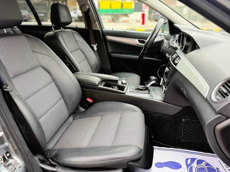 Mercedes-Benz C 220 2.2CDI Навигация* Автоматик* Ксенон* Подгрев, снимка 15 - Автомобили и джипове - 53597691