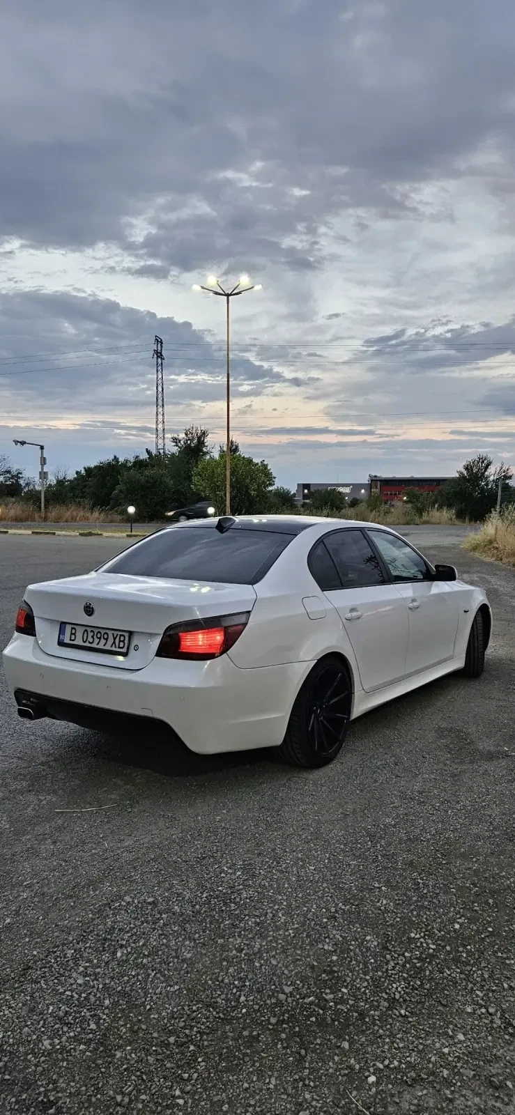 BMW 530, снимка 2 - Автомобили и джипове - 56281143