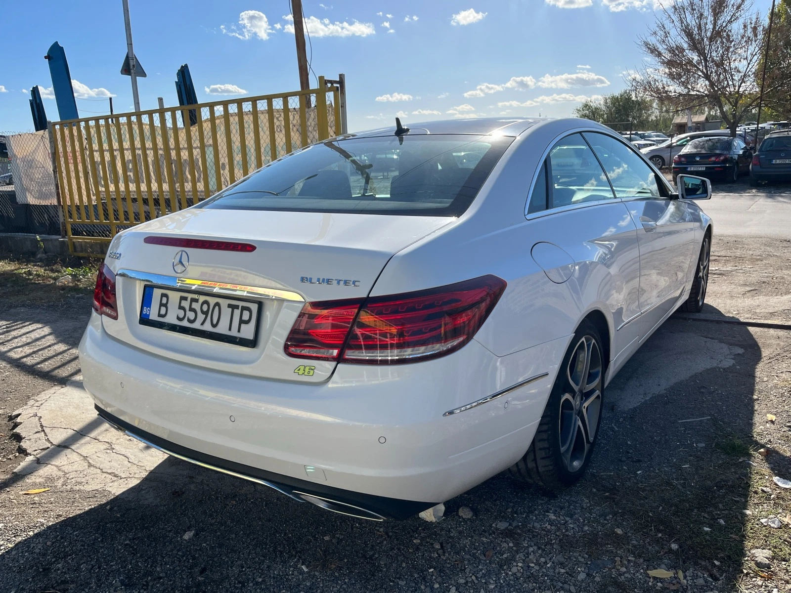 Mercedes-Benz E 220 2.2 ДИЗЕЛ  - изображение 4