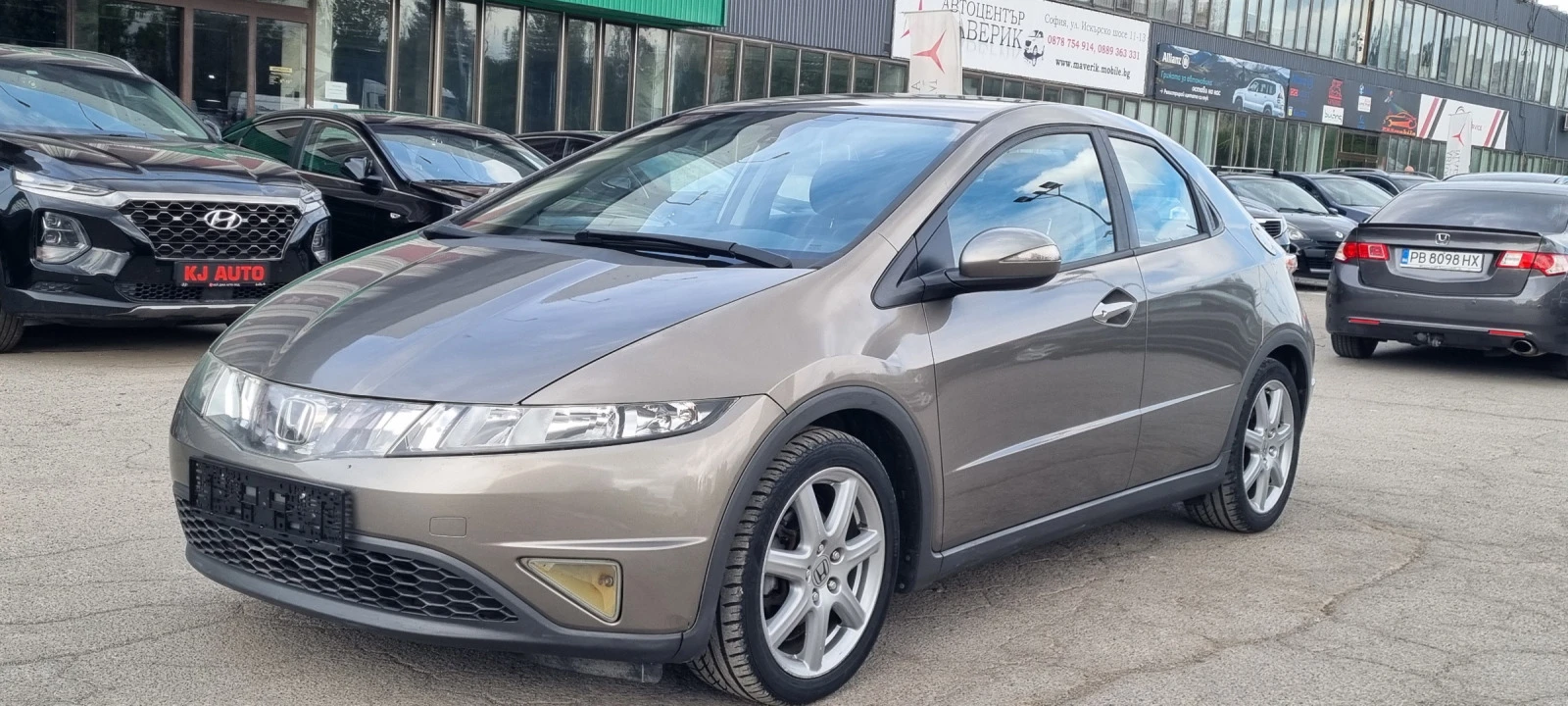 Honda Civic 1.8i 140k.c ITALIA EURO 4 - изображение 3