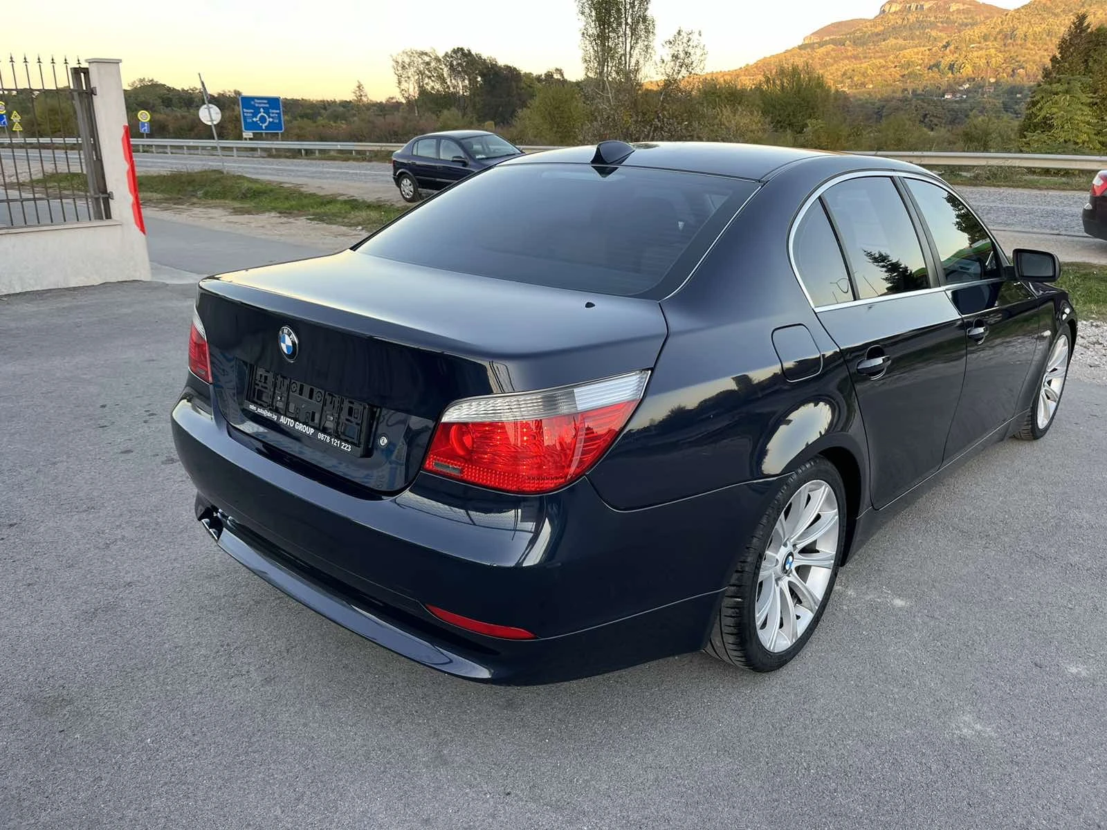 BMW 530 3.0I 231кс КСЕНОН АВТОПИЛОТ ВНОС ИТАЛИЯ - изображение 4