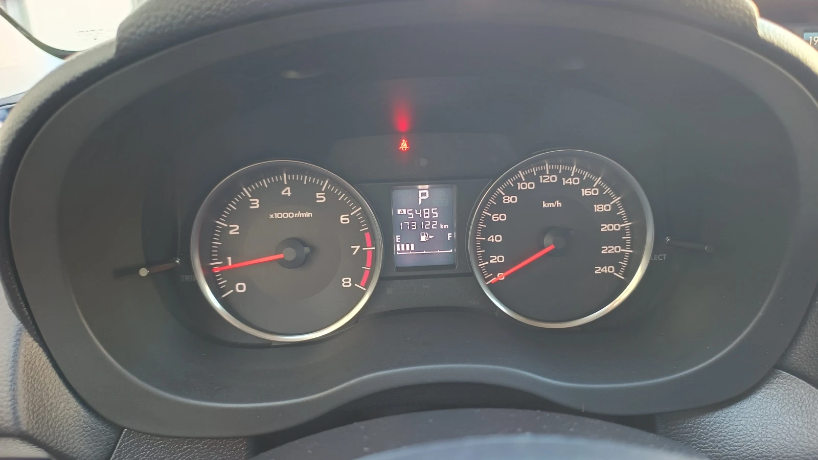 Subaru XV 2.0i AWD/АВТОМАТИК/КАМЕРА/ ШВЕЙЦАРИЯ - изображение 7