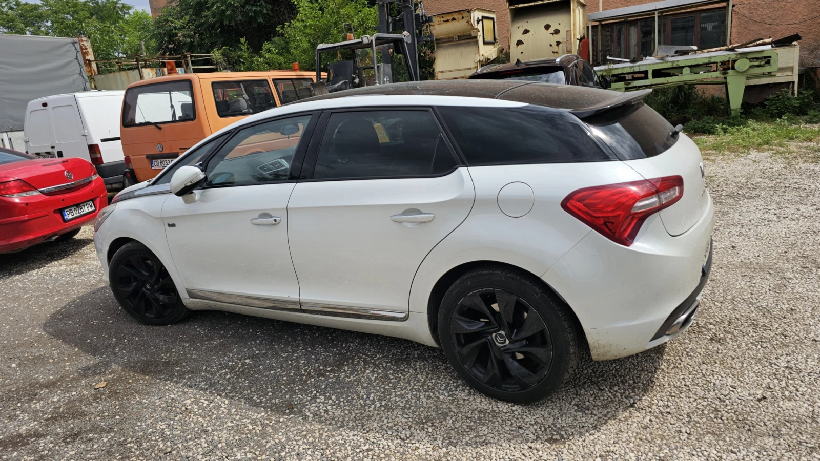 Citroen DS5 HYBRID4 - изображение 4