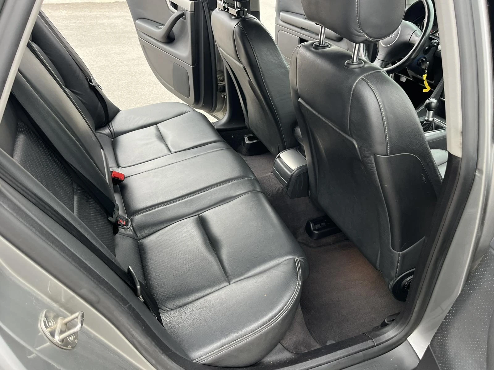 Audi A4 ABT 1.9TDI 131кс КЛИМАТРОНИК КОЖА АВТОПИЛОТ - изображение 10