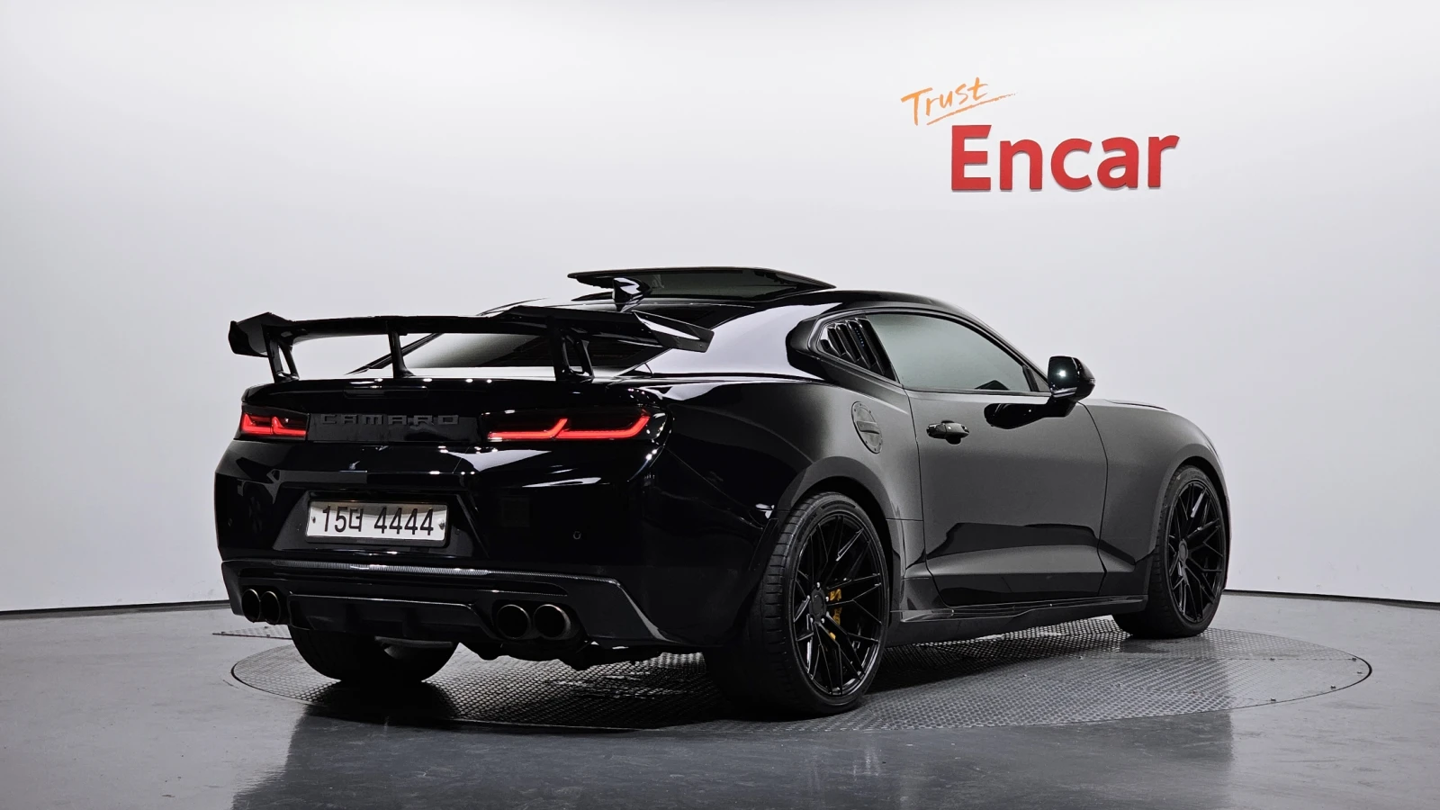 Chevrolet Camaro SS 6.2 V8 / Доставка за малко над 2 месеца - изображение 2