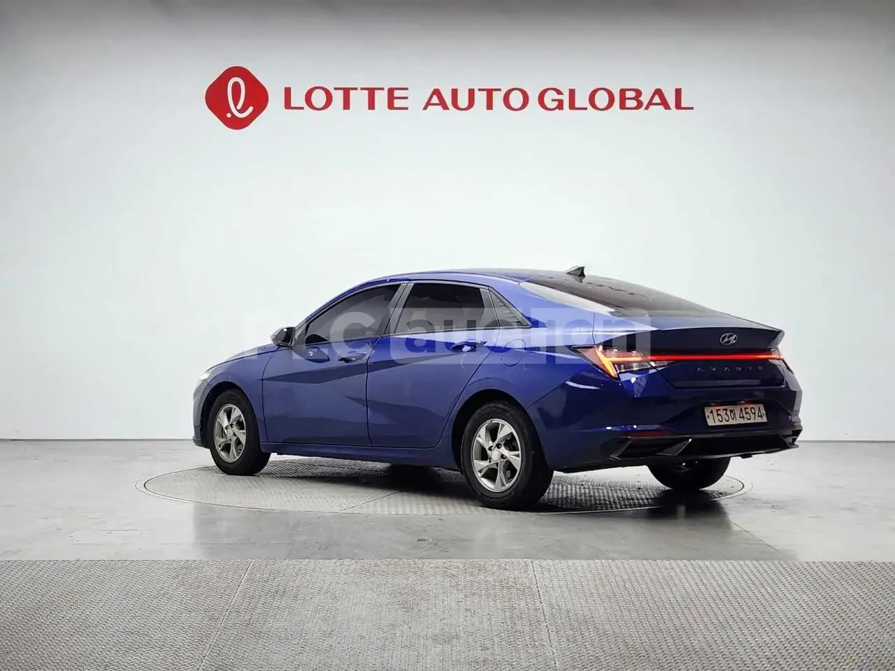 Hyundai Elantra  - изображение 4