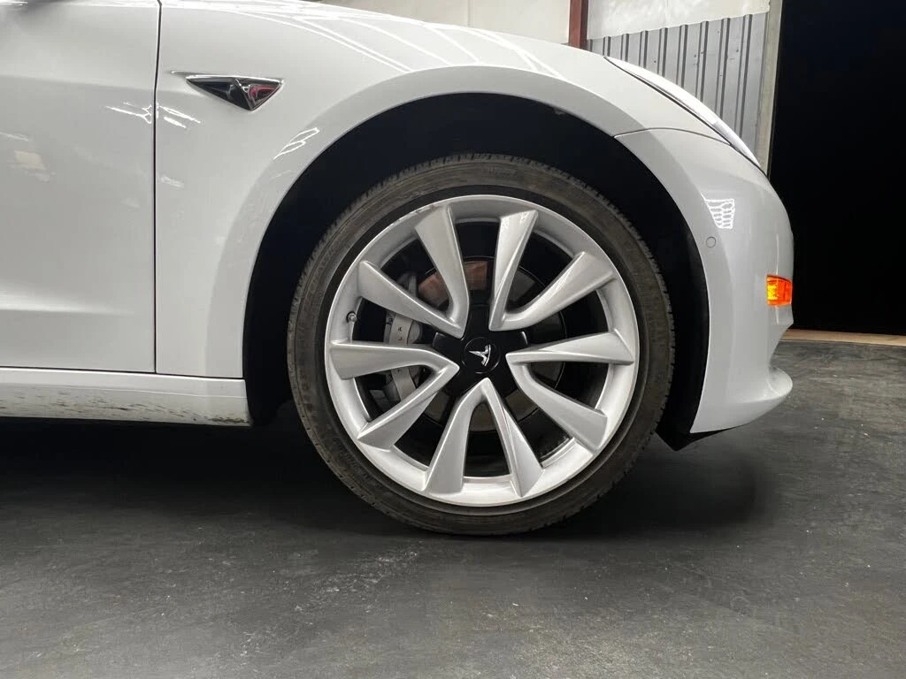 Tesla Model 3 * *   *  | Mobile.bg   5