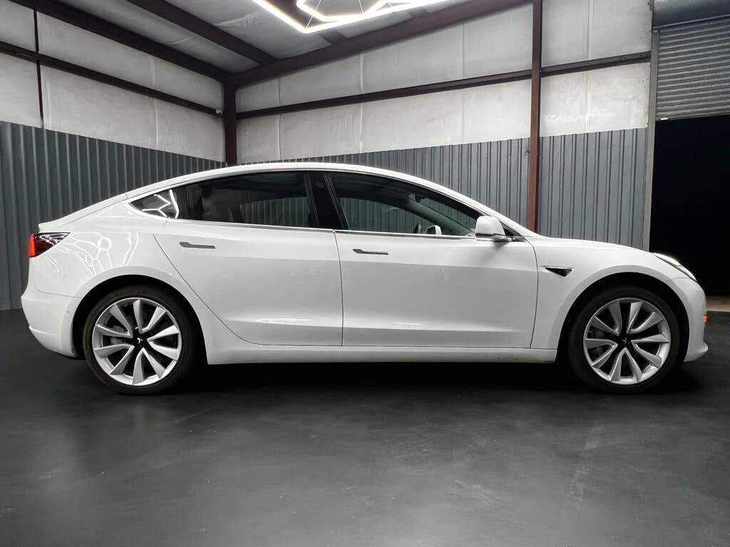 Tesla Model 3 * *   *  | Mobile.bg   4