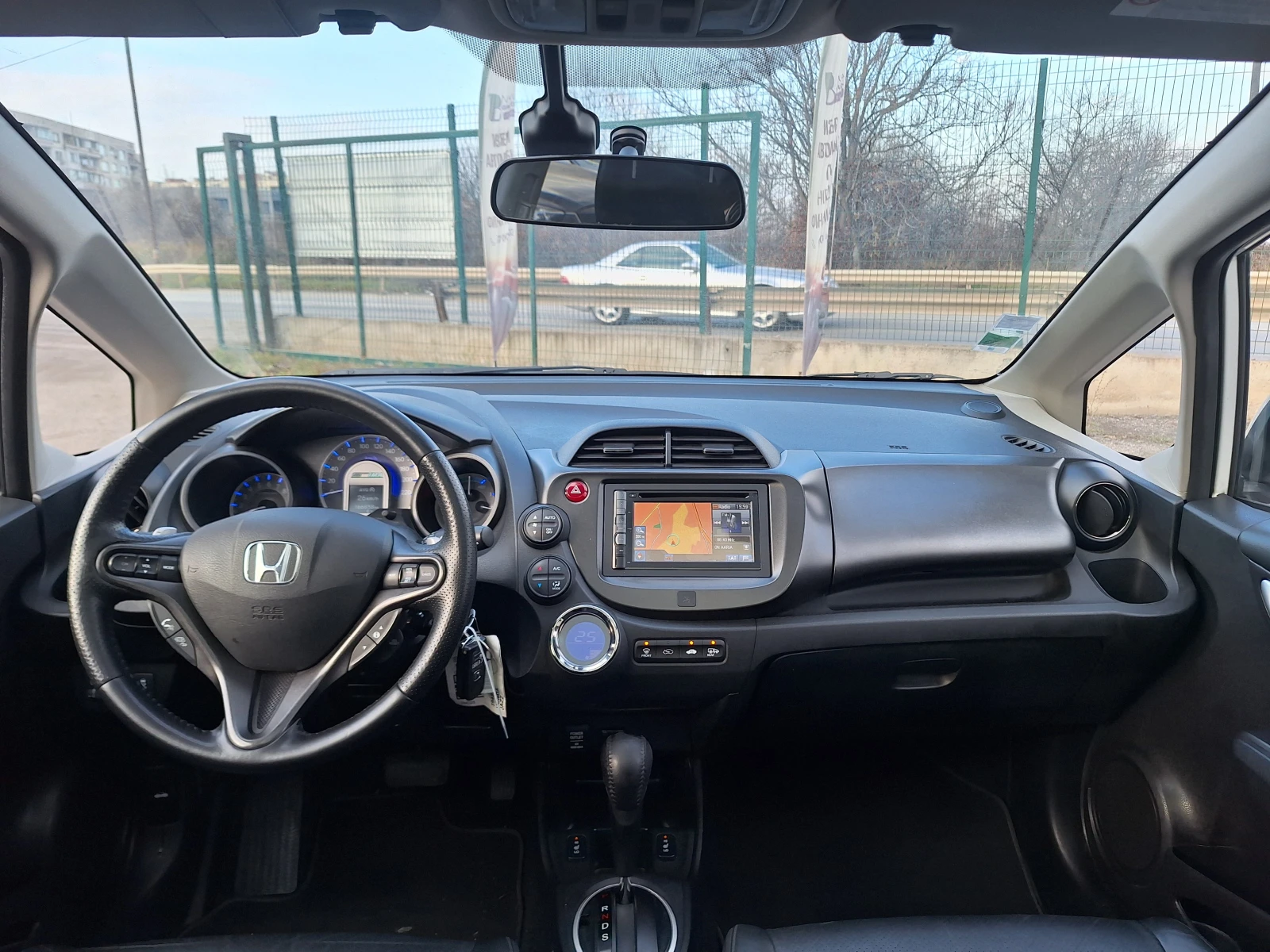 Honda Jazz 1.3 i-������ ������-HIBRID | Mobile.bg � ����������� 15