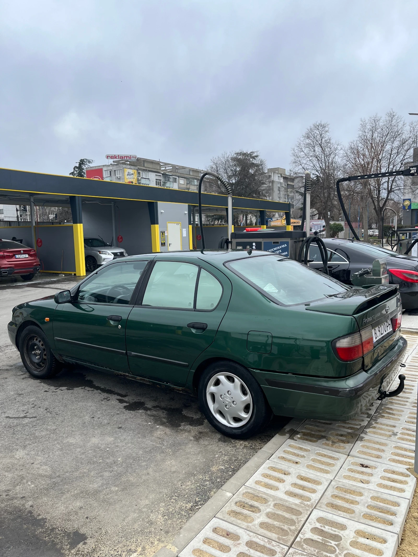Nissan Primera 2.0 LPG, снимка 5 - Автомобили и джипове - 54080336
