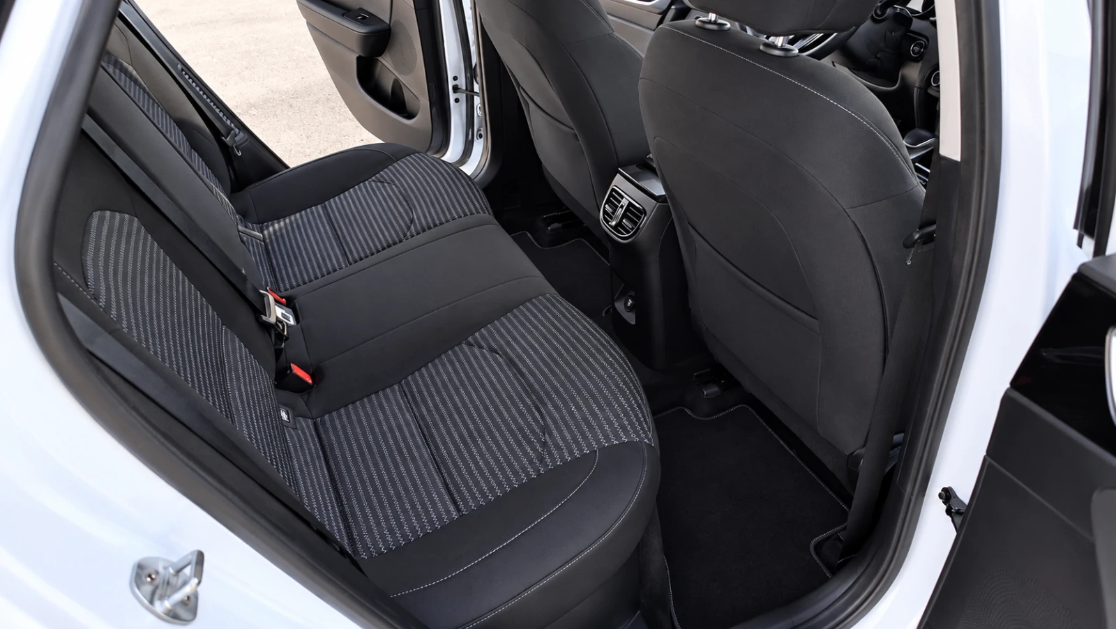 Kia Ceed  1.6 GDI Vision Plugin Hybrid | Mobile.bg � ����������� 14