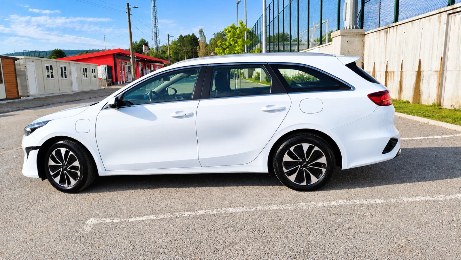 Kia Ceed  1.6 GDI Vision Plugin Hybrid | Mobile.bg � ����������� 8