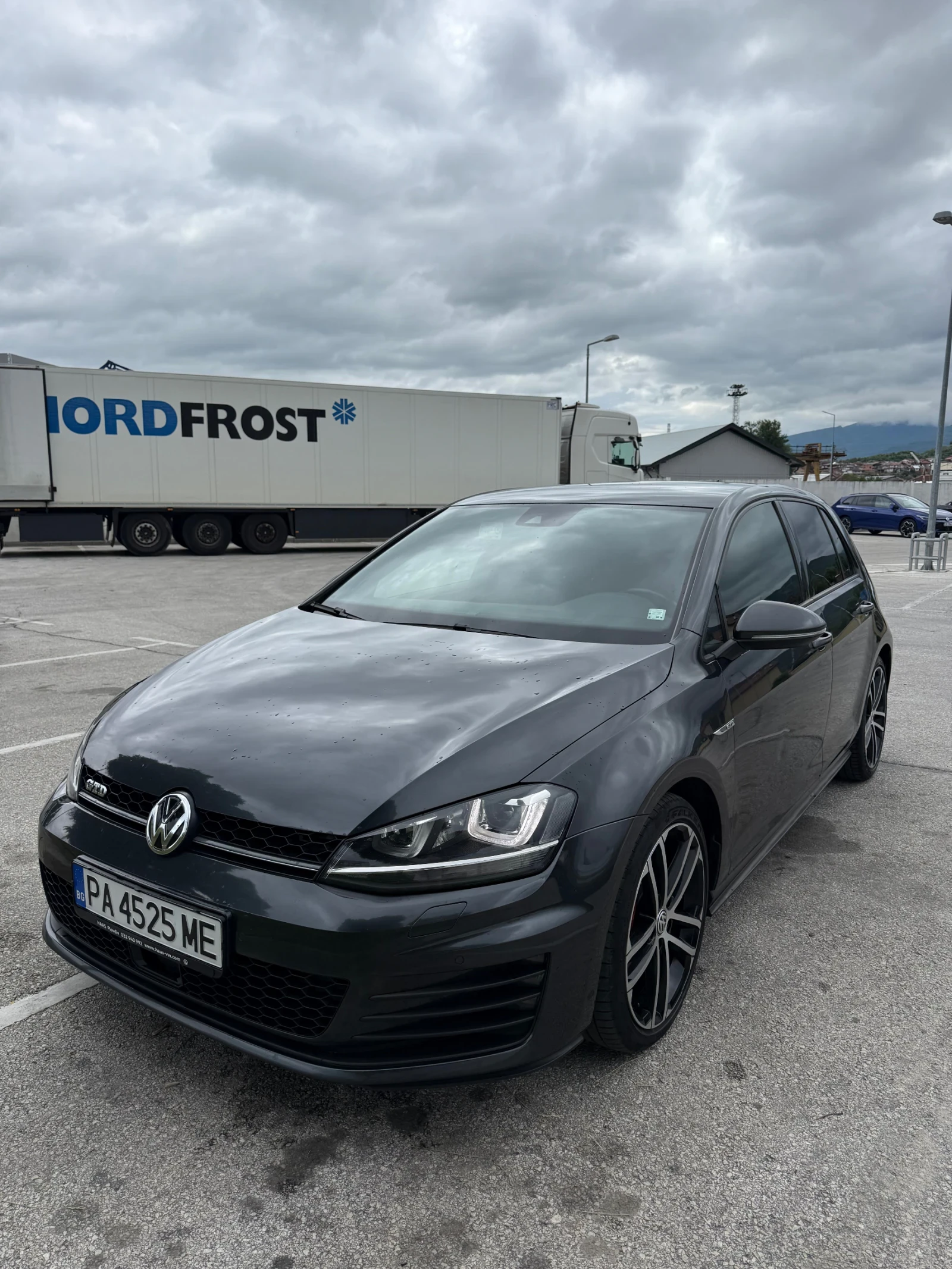 VW Golf GTD, снимка 5 - Автомобили и джипове - 54667837