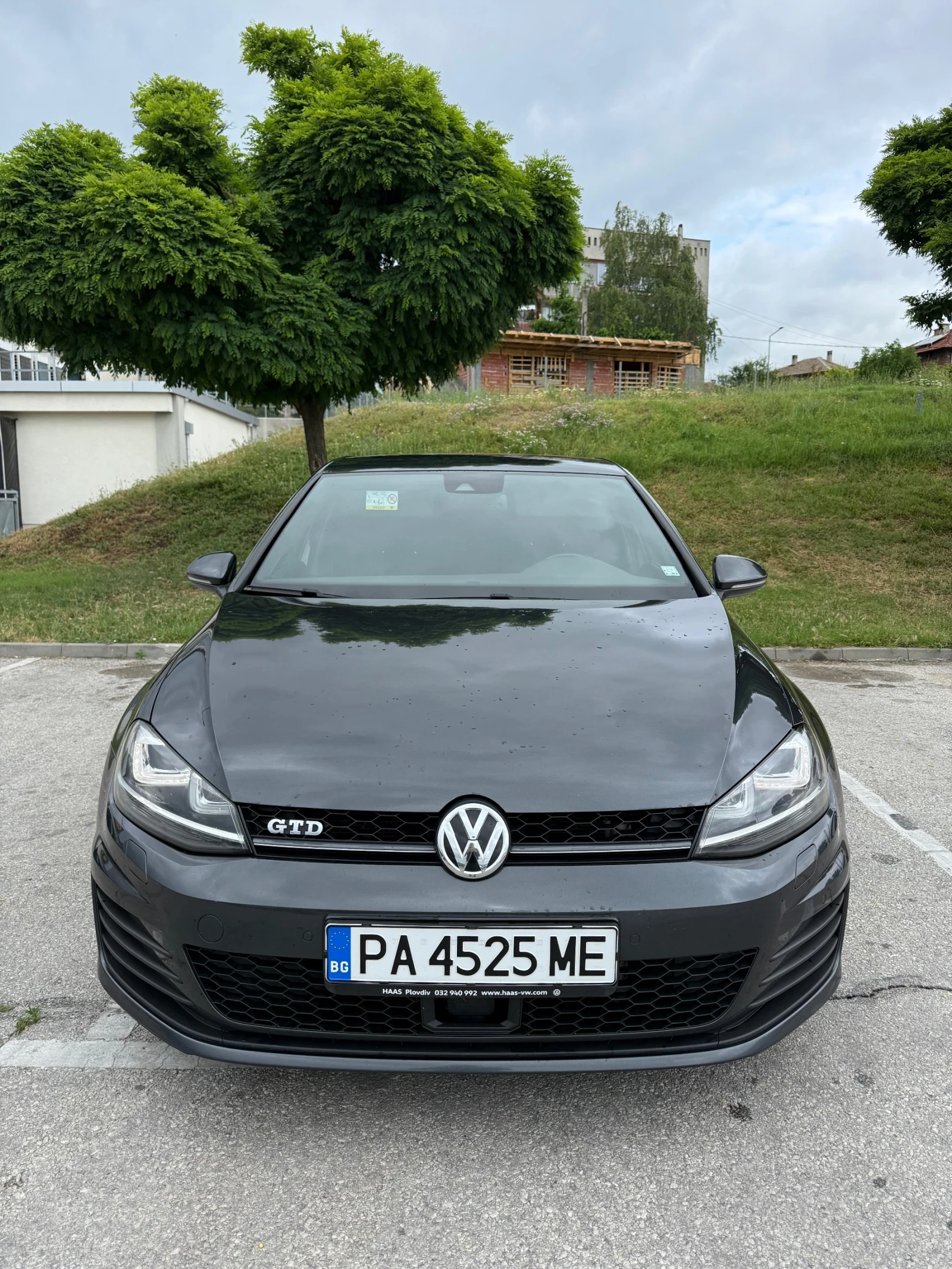 VW Golf GTD