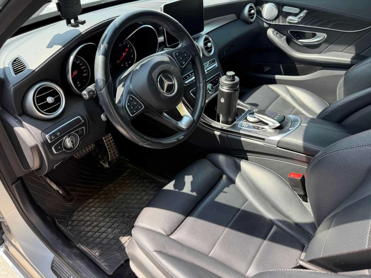 Mercedes-Benz C 300 | 360 | BURMESTER | CARFAX | ПАНОРАМА | ДВА КЛЮЧА, снимка 5 - Автомобили и джипове - 54794527