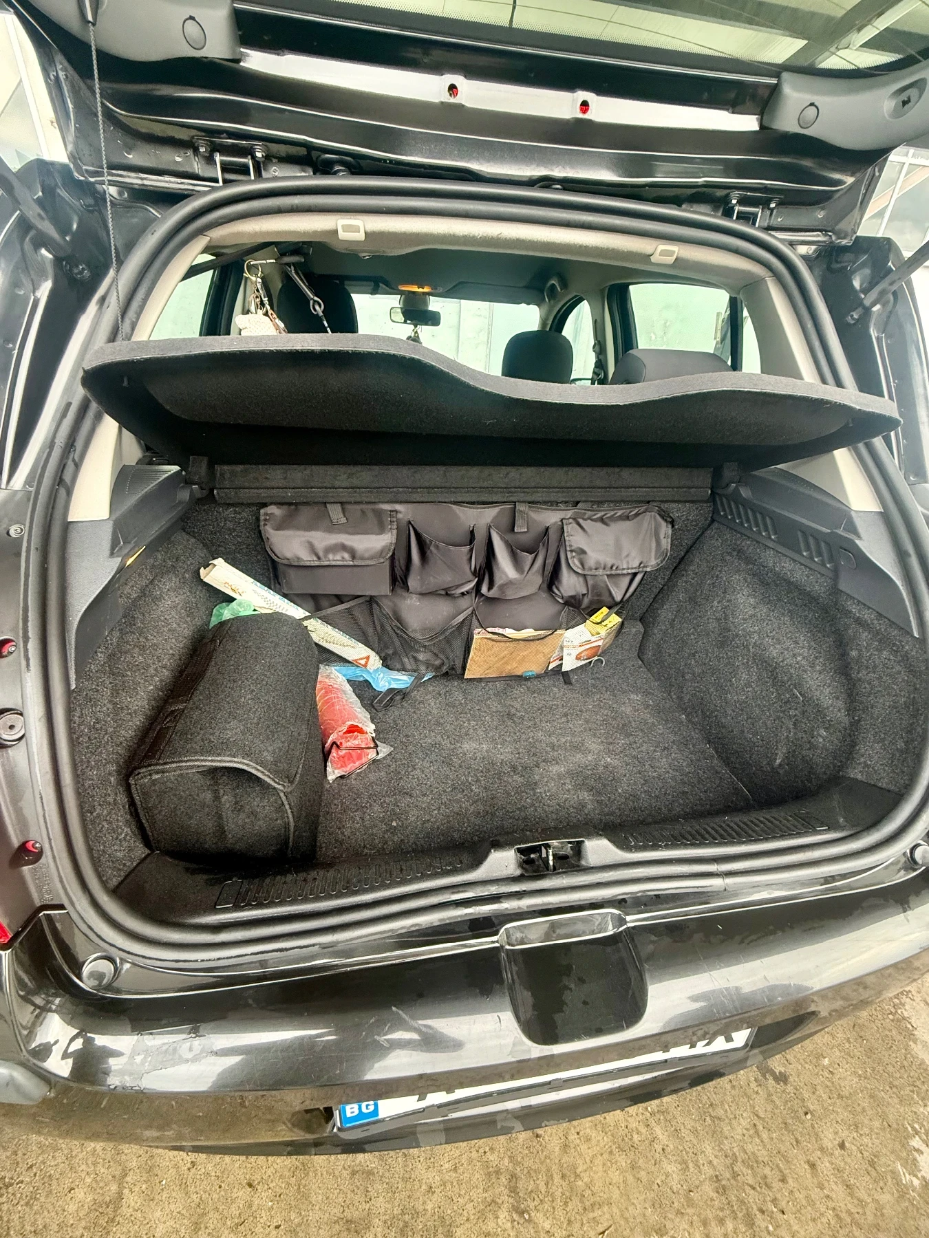 Renault Clio 3, снимка 5 - Автомобили и джипове - 54886567