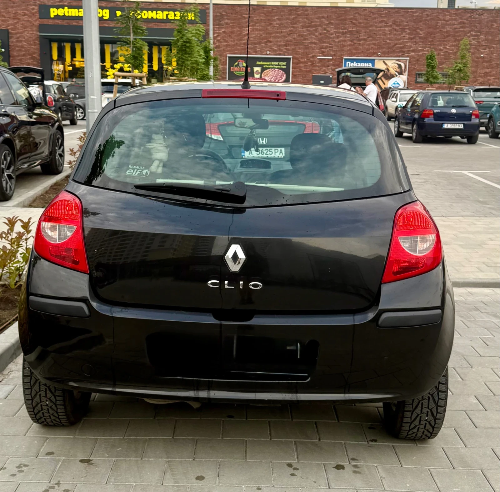 Renault Clio 3, снимка 9 - Автомобили и джипове - 54886567