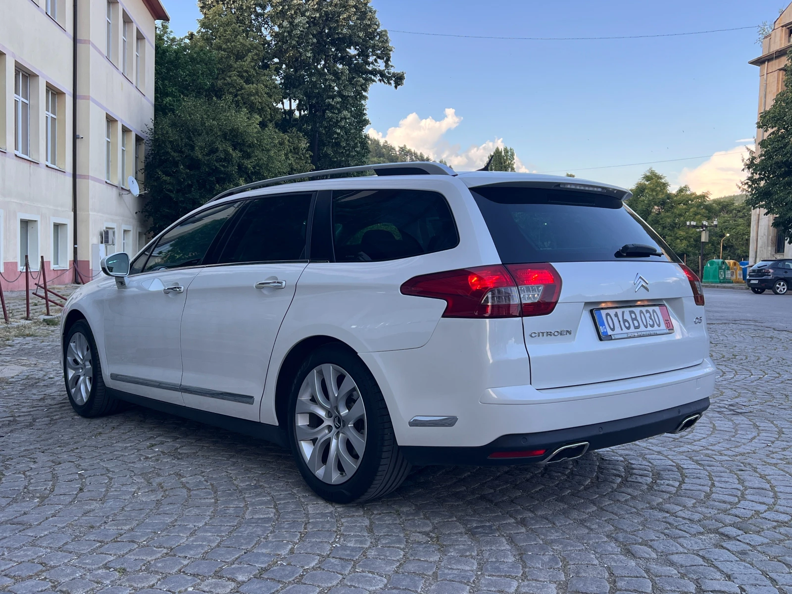 Citroen C5 2.2HDi Exclusive ПРОЧЕТИ ОПИСАНИЕТО, снимка 6 - Автомобили и джипове - 55067405
