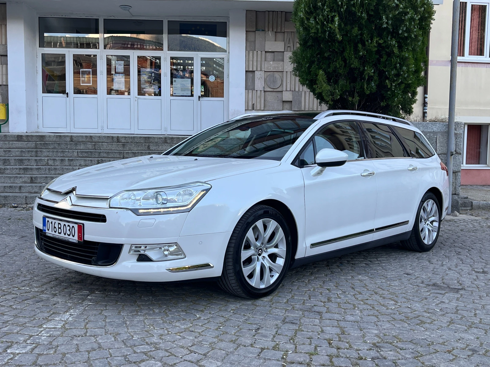 Citroen C5 2.2HDi Exclusive ПРОЧЕТИ ОПИСАНИЕТО