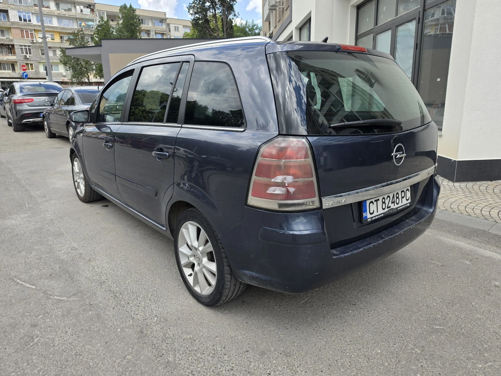 Opel Zafira 1.9tdi, снимка 4 - Автомобили и джипове - 55188613