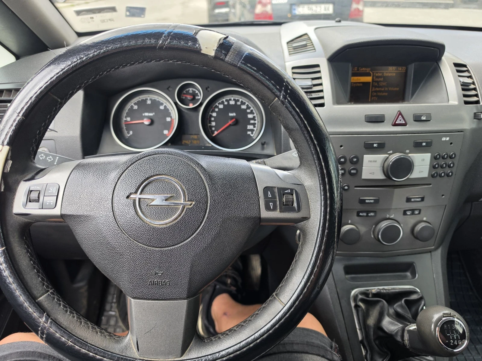 Opel Zafira 1.9tdi, снимка 5 - Автомобили и джипове - 55188613