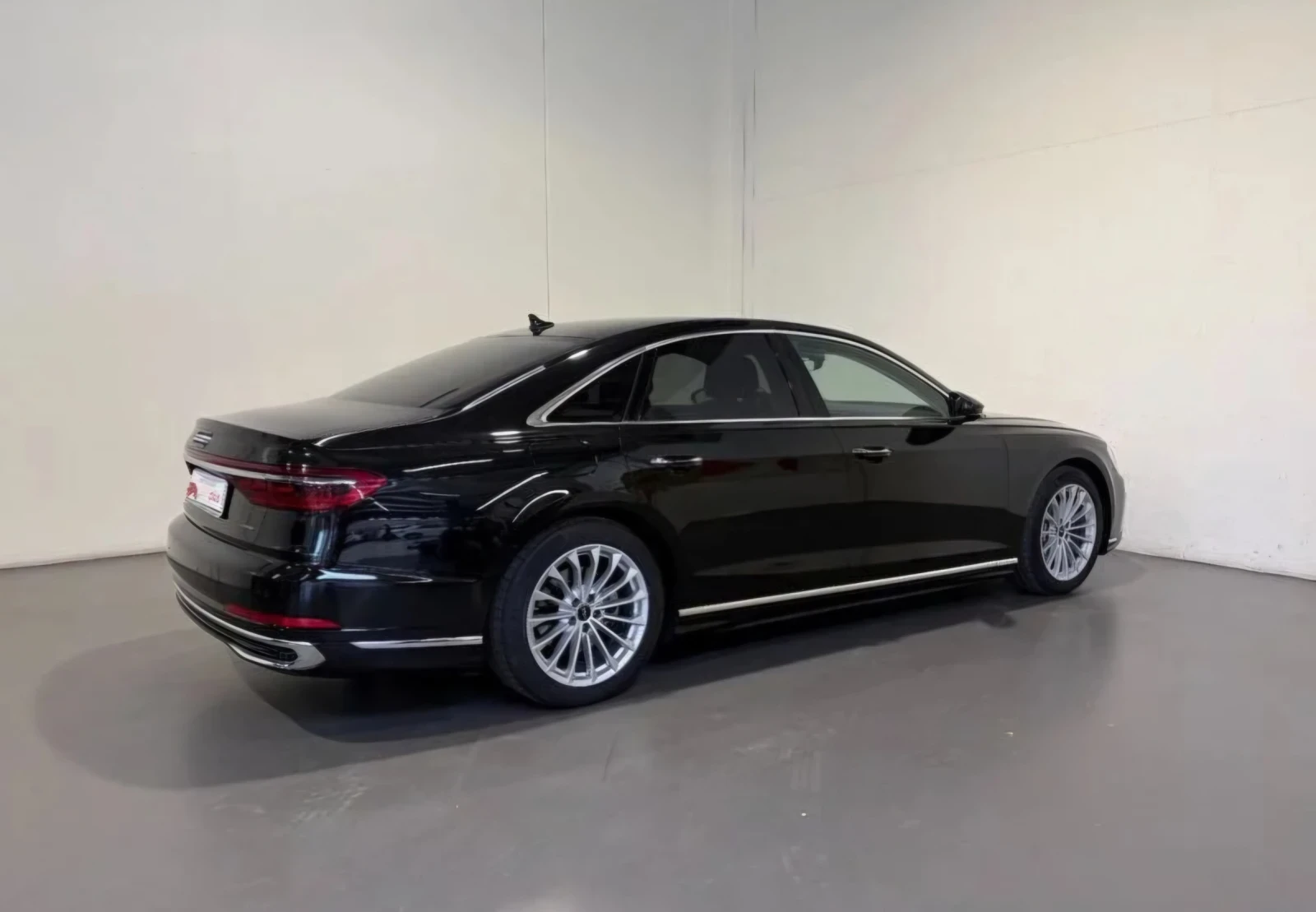 Audi A8 50TDI* 19, 000КМ(НОВ)* ГАРАНЦИЯ, снимка 2 - Автомобили и джипове - 56020995