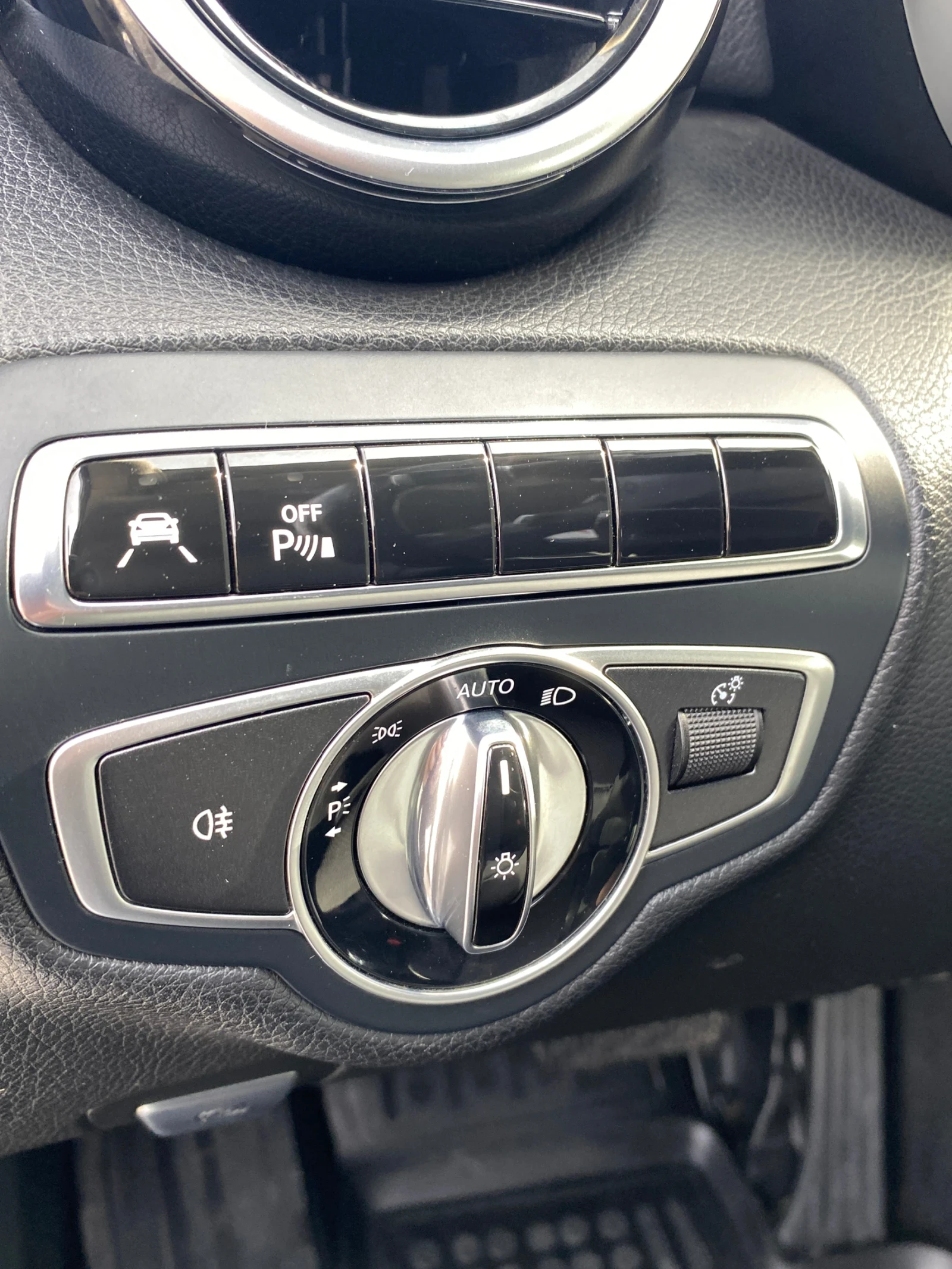 Mercedes-Benz C 180, снимка 10 - Автомобили и джипове - 56116889