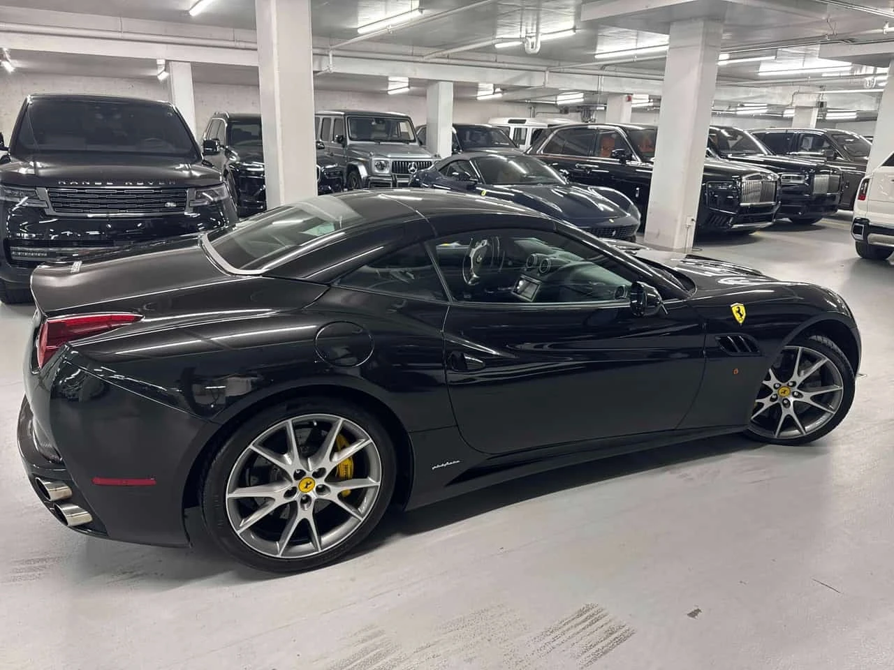 Ferrari California * 2dr Conv * CARFAX * АВТОКРЕДИТ * , снимка 2 - Автомобили и джипове - 56197210