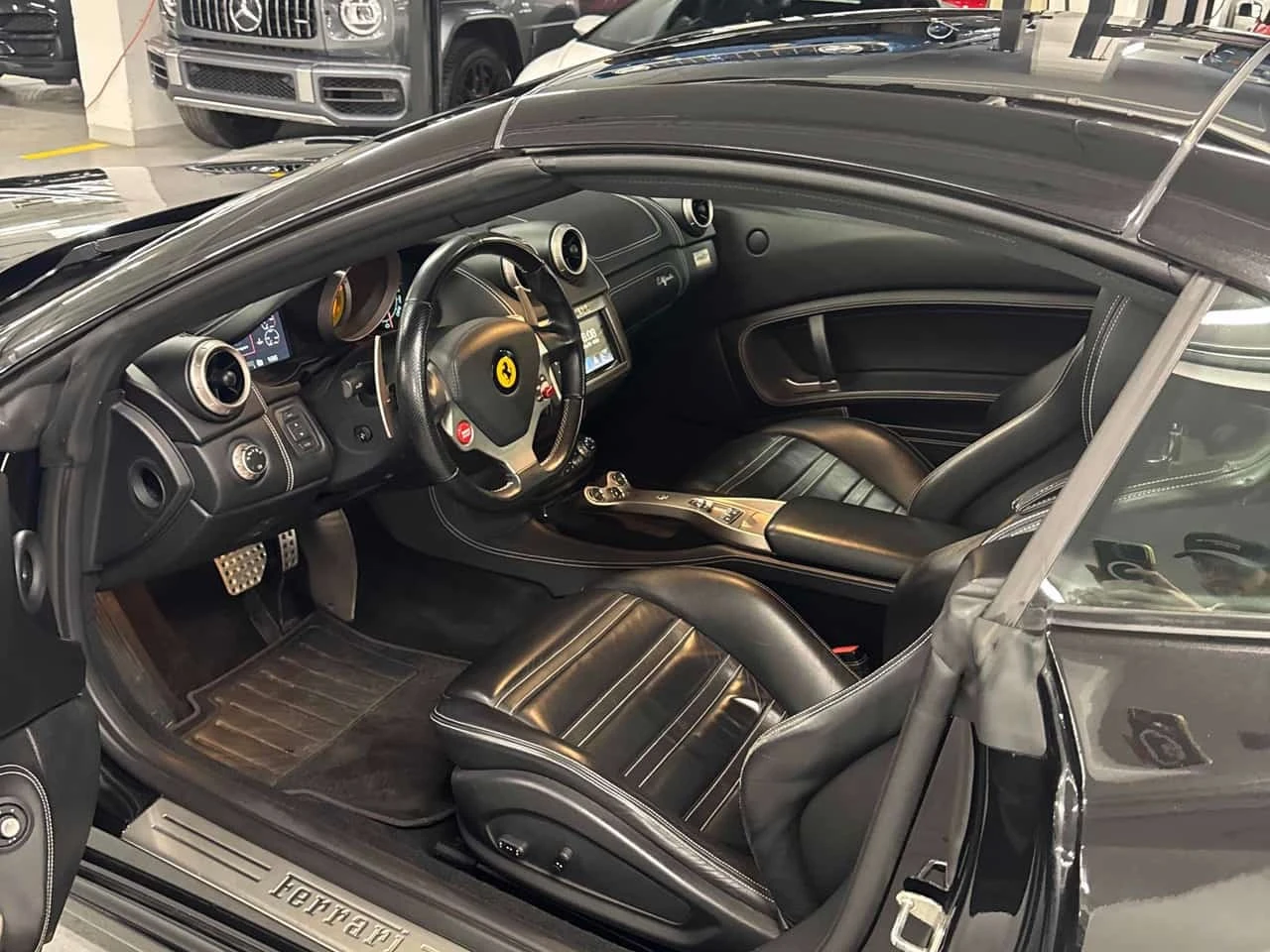 Ferrari California * 2dr Conv * CARFAX * АВТОКРЕДИТ * , снимка 9 - Автомобили и джипове - 56197210