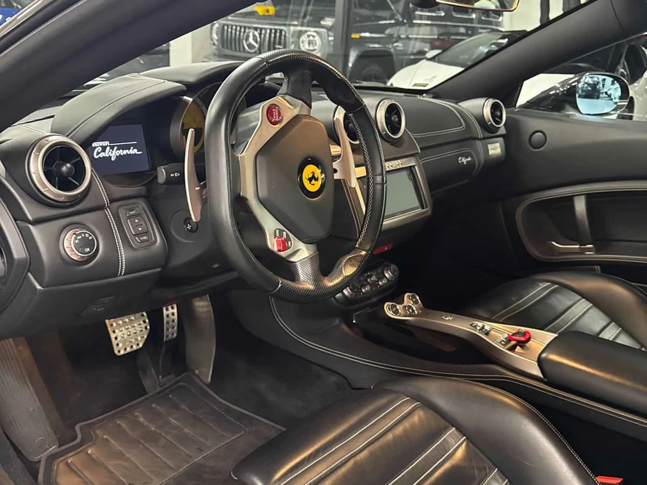 Ferrari California * 2dr Conv * CARFAX * АВТОКРЕДИТ * , снимка 7 - Автомобили и джипове - 56197210