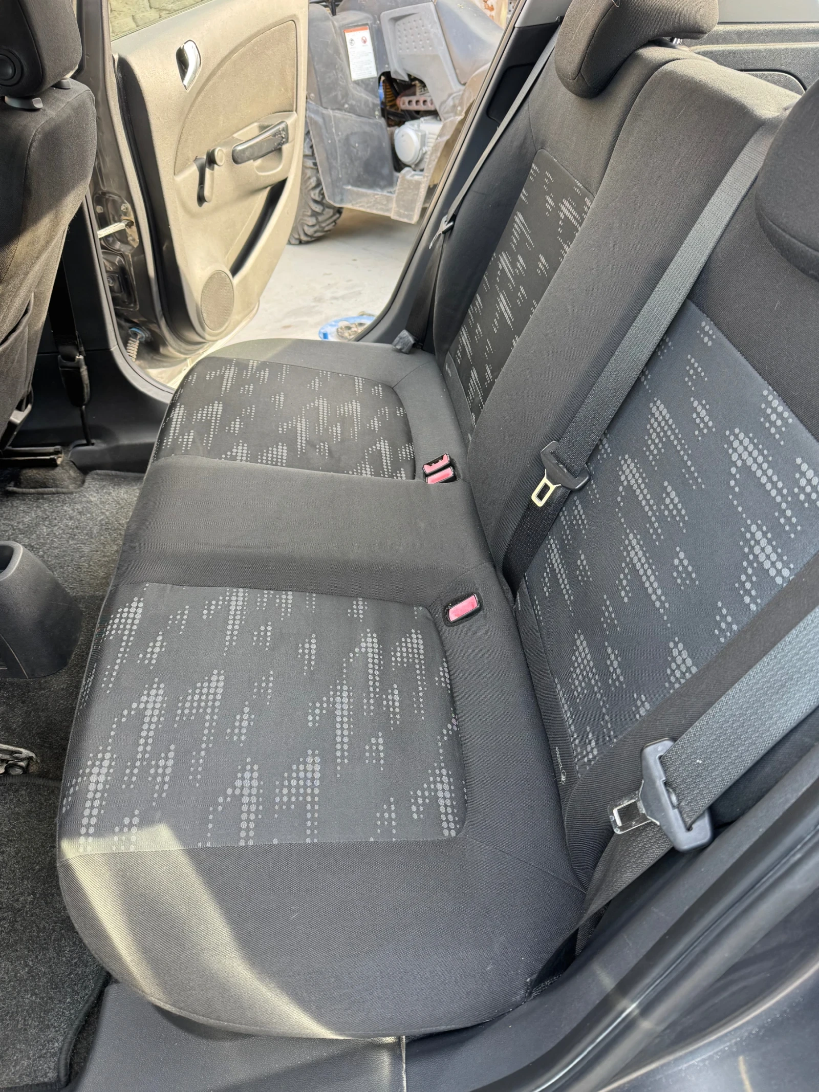 Opel Corsa 1.3CDTI, снимка 11 - Автомобили и джипове - 56707020