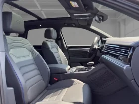 VW Touareg 3.0 TSIe 4Motion = R-Line = Гаранция, снимка 12