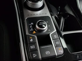 Kia Sorento 2.2 Diesel 4WD Noblesse, снимка 12