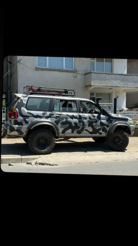 Mitsubishi Pajero sport С газ офроуд окачване чисто нови гуми