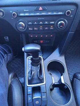 Kia Sportage 2.0 CRDI - 25000 € / 48895.75 лв. - 33811344 12