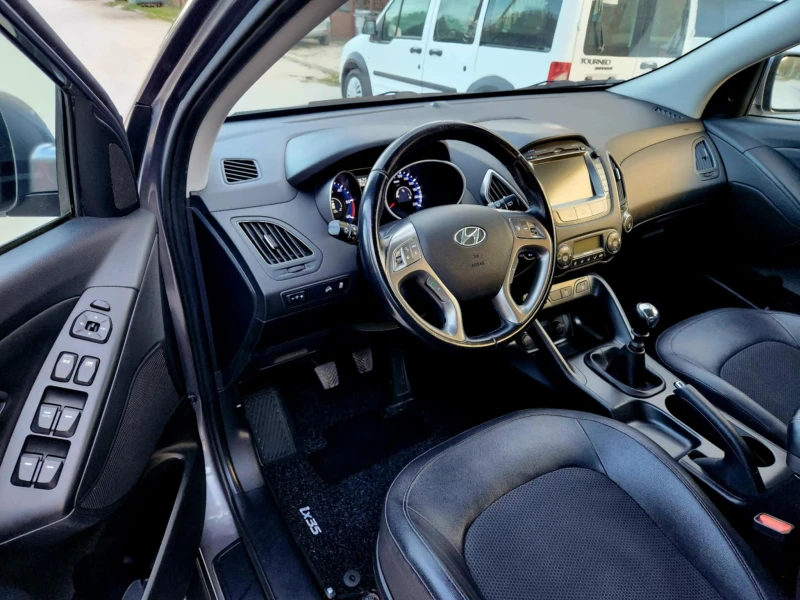 Hyundai IX35 1, 7crdi, Expossible, снимка 12 - Автомобили и джипове - 47660246